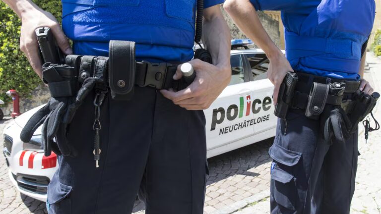 Neuchâtel : Un motard contrôlé à 101 km/h dans une zone limitée à 30 km/h