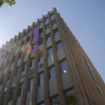 Des pirates menacent la Fondation genevoise, entraînant des risques de sécurité.