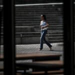 Canicule : les politiques rivalisent d’idées avec un grand plan climatique et congés climatiques.