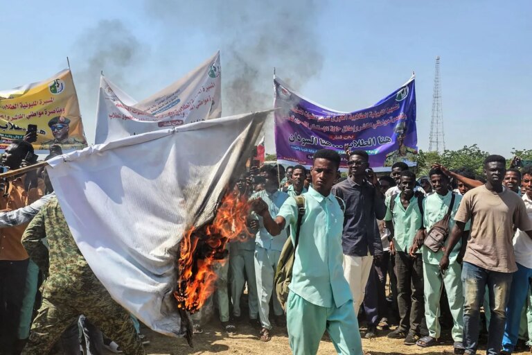 Soudan : des étudiants contraints de retourner à Khartoum malgré l’insécurité persistante