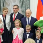 Russie propose des visas anti-woke pour attirer les Européens désillusionnés par l’Occident