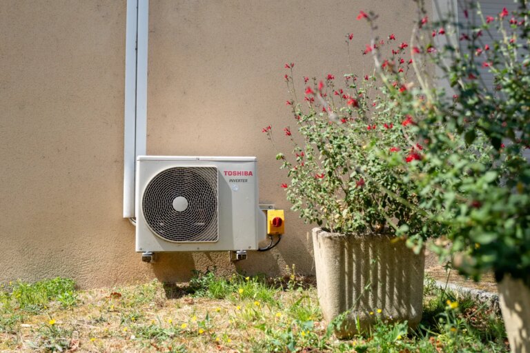 Pompe à chaleur : un dispositif accessible pour les ménages modestes en France.