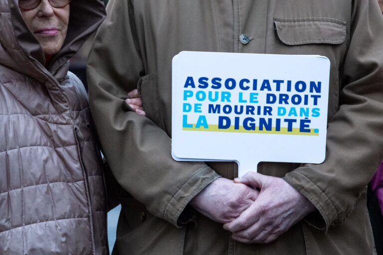 Aide à mourir : l’ADMD organise une tournée d’information sur la fin de vie en France.