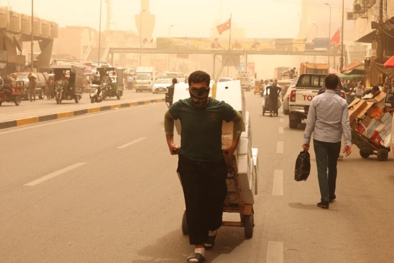 Record de tempêtes de sable et de poussière en Chine, Irak et Mexique : causes et conséquences.