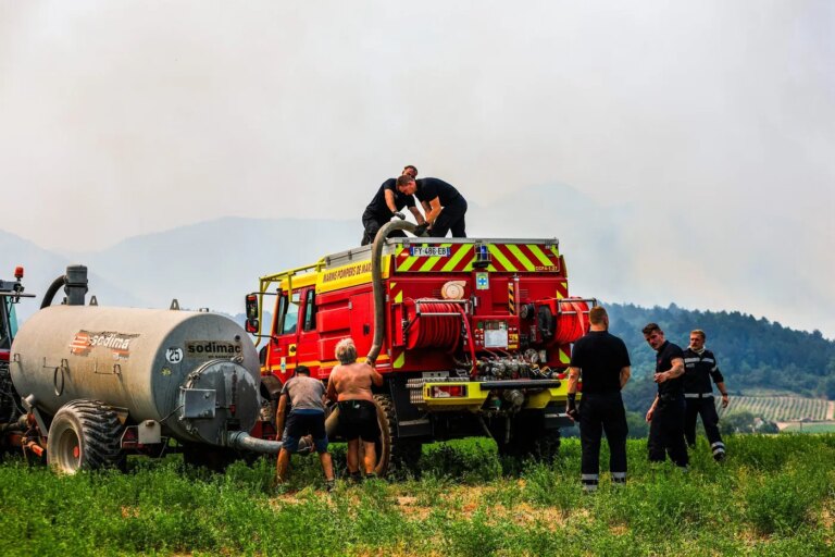 Incendies dans la Drôme : évacuations et actions de solidarité des habitants