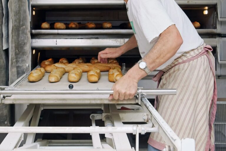 Contrôles de l’inspection du travail en France face aux conditions de canicule extrêmes