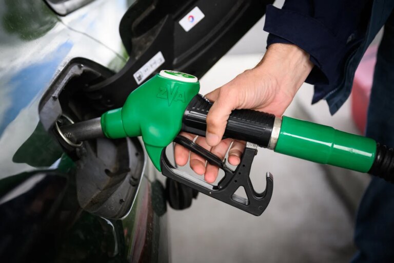 Essence, inflation, dette : la guerre en Iran affecte l’économie française.
