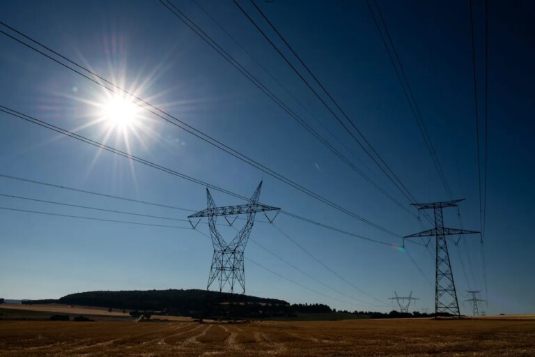 Les canicules répétées entraînent une hausse des prix de l’électricité en Europe.