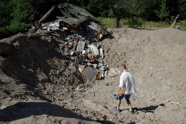 Guerre en Ukraine : des frappes font des morts, le géant e-commerce russe ciblé