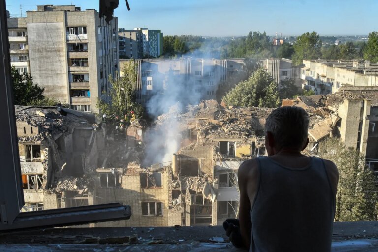 Guerre en Ukraine : tensions croissantes entre Kyiv et Moscou sur le contrôle des territoires.