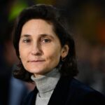 Amélie Oudéa-Castéra critique la décision de la WTA sur les tests génétiques pour les joueuses