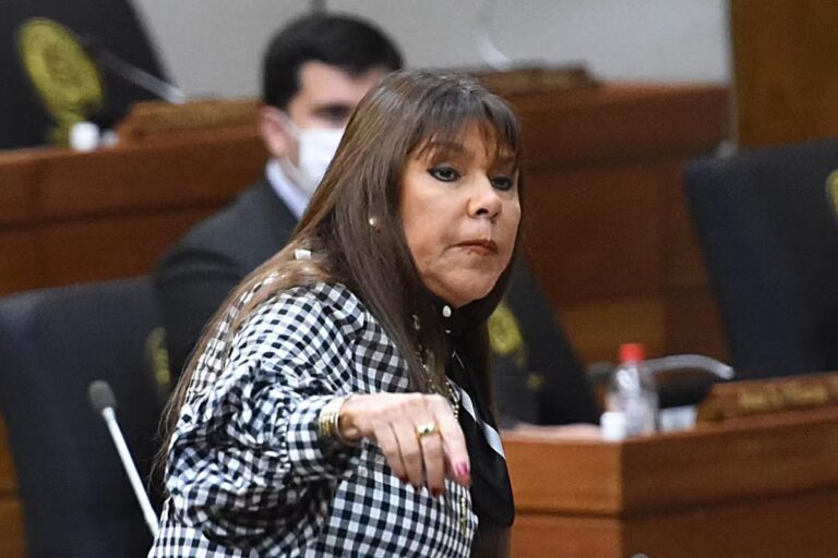 Celeste Amarilla demande des excuses à Kylian Mbappé après ses propos racistes.