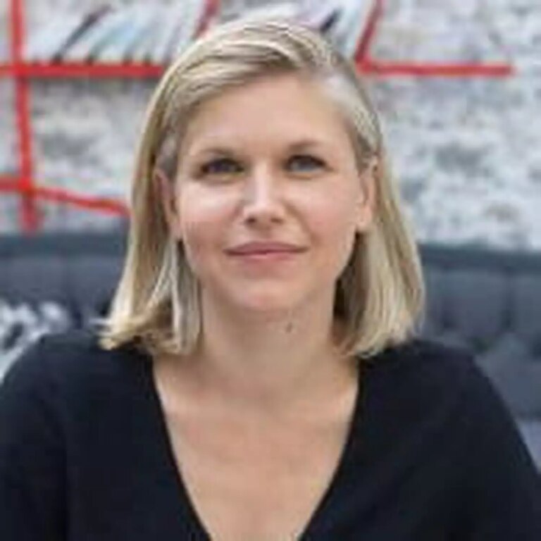 Retour de congé maternité : les défis managériaux dans le secteur privé en France
