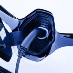 Les voitures électriques représentent 30% des immatriculations de voitures neuves en France.