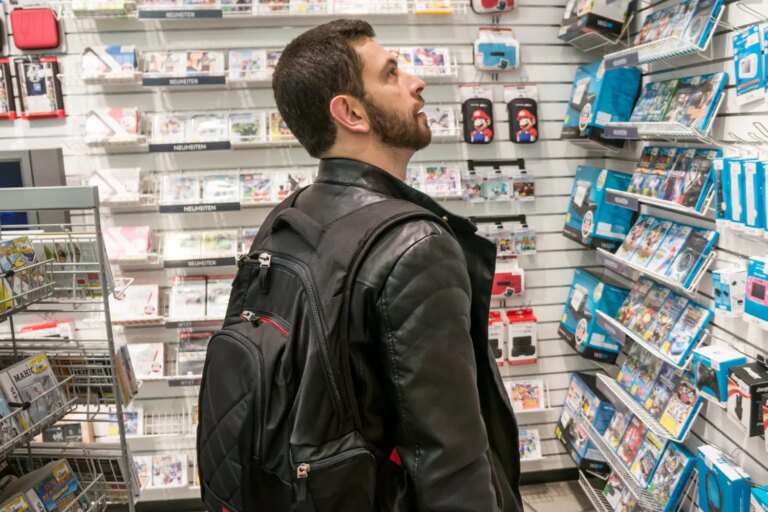 Micromania-Zing acquis par un consortium d’entrepreneurs franco-québécois.