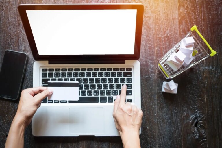 CyberGhost VPN propose une formule longue durée pour optimiser les dépenses en logiciels.