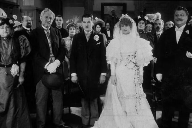 Mariage : vers la fin des archaïsmes et l’extension des droits des femmes en France.