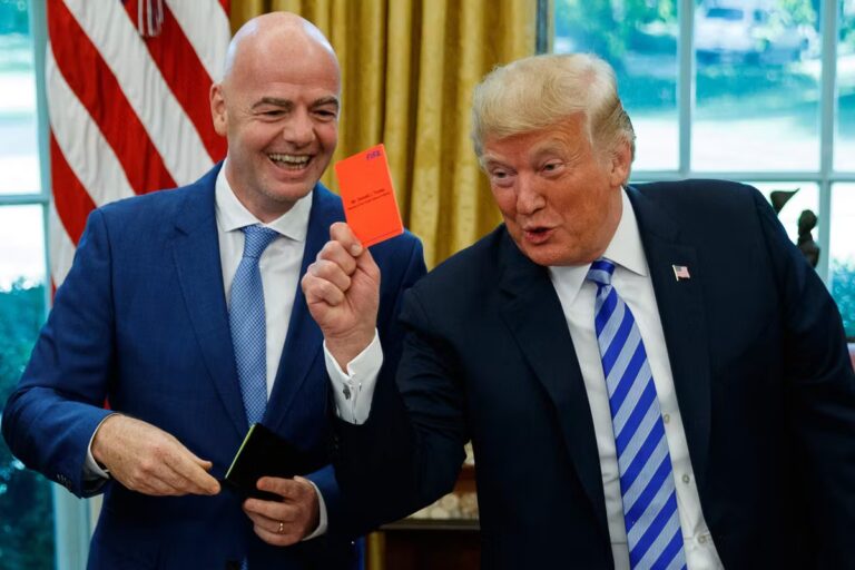 Gianni Infantino ajuste la FIFA pour satisfaire les attentes de Donald Trump