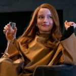La star d&rsquo;Inventing Anna rejoint une série Apple TV inspirée d&rsquo;un livre de true crime