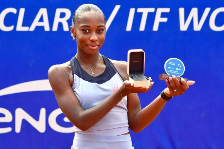 Océane Babel remporte un match au Brésil lors du tournoi W15 de Rio Claro.