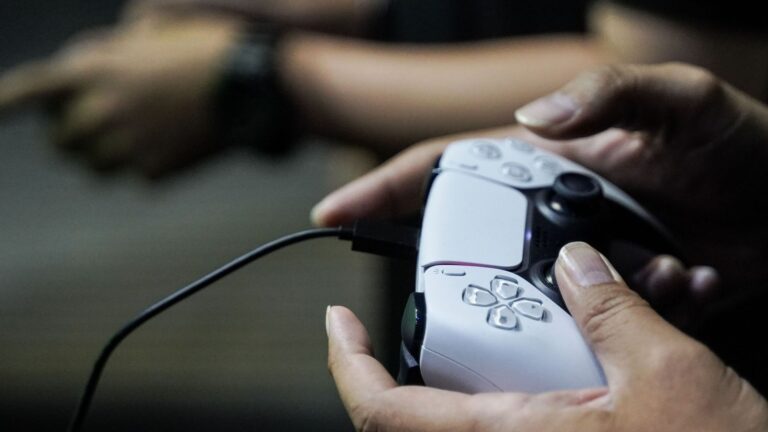 Fin des jeux vidéo sur disques : l’avenir des consoles PlayStation et Xbox en question.
