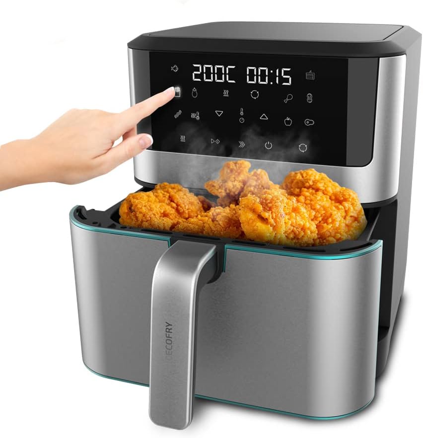 Cecotec lance la friteuse sans huile Cecofry Supreme 8000 avec 10 programmes de cuisson.