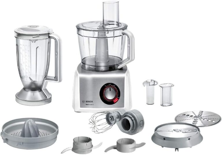 Bosch présente le robot de cuisine MultiTalent 8 MC812S820 de 1250 W pour les préparations alimentaires.
