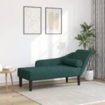 Chaise longue en cuir synthétique et bois avec rembourrage en mousse pour un confort accru.
