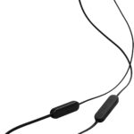 Lancement des écouteurs JBL Tune 135BT : intra-auriculaires Bluetooth avec microphone intégré.