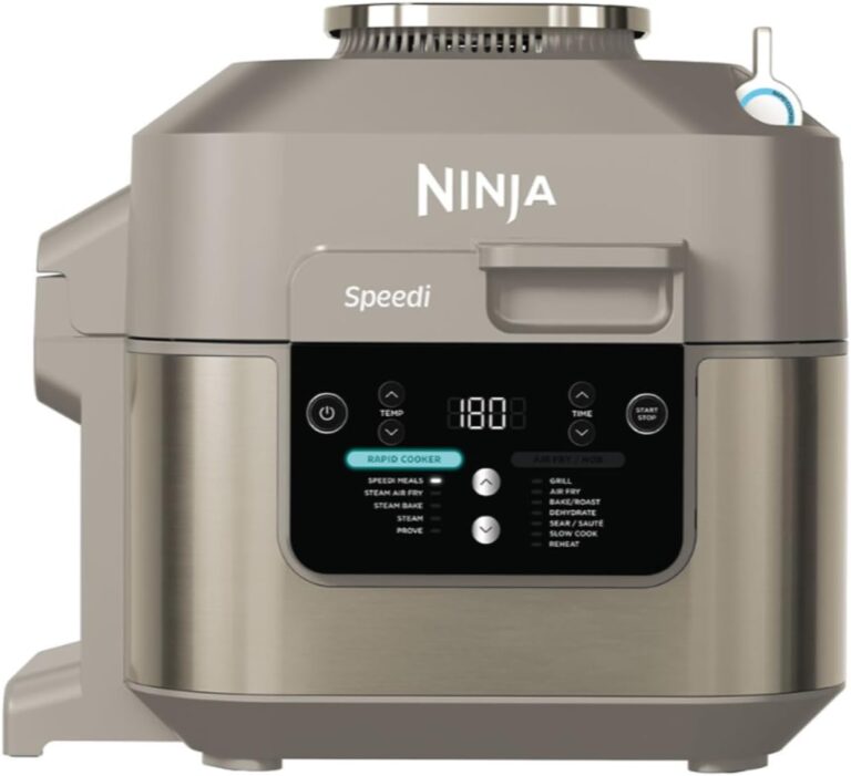 Ninja Speedi 10-en-1 : autocuiseur et friteuse à air de 5,7L capable de cuire des repas en 15 minutes