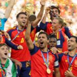 L’Espagne remporte sa deuxième Coupe du monde après une victoire contre l’Argentine.