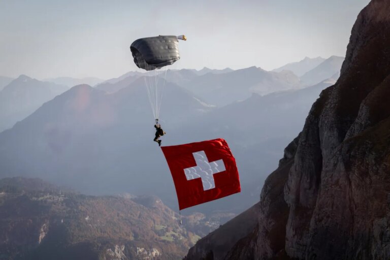 Initiative sur la neutralité : modifications proposées à la politique suisse de communication