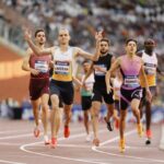 Francesco Pernici, champion d&rsquo;Italie sur 800 m, demande sa compagne en mariage.