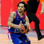 Shane Larkin rejoint Fenerbahçe après son passage à Anadolu Efes Istanbul.