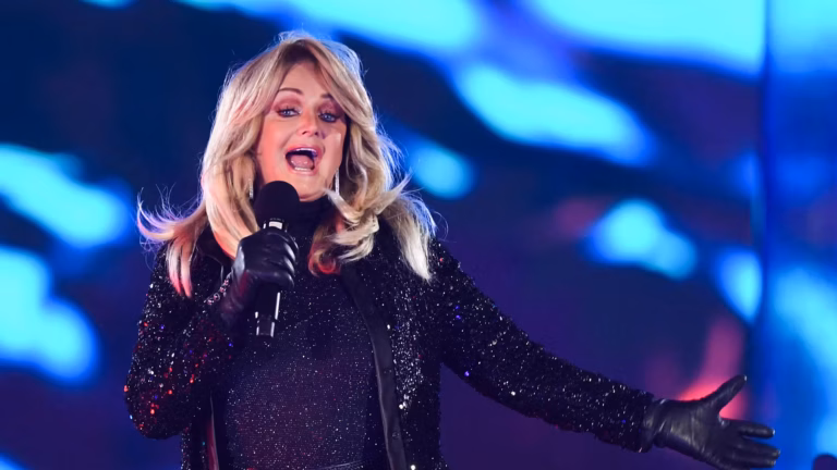La chanteuse Bonnie Tyler, interprète de « Total Eclipse of the Heart », est décédée à 75 ans.