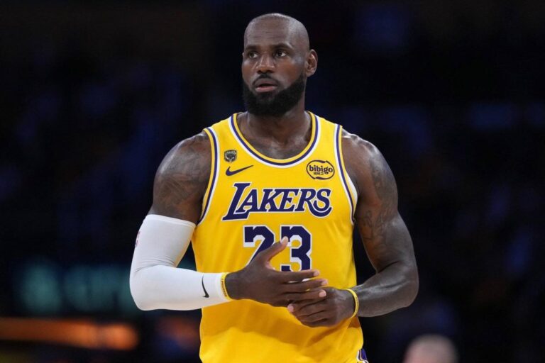 LeBron James signe avec Philadelphie pour poursuivre sa carrière en NBA
