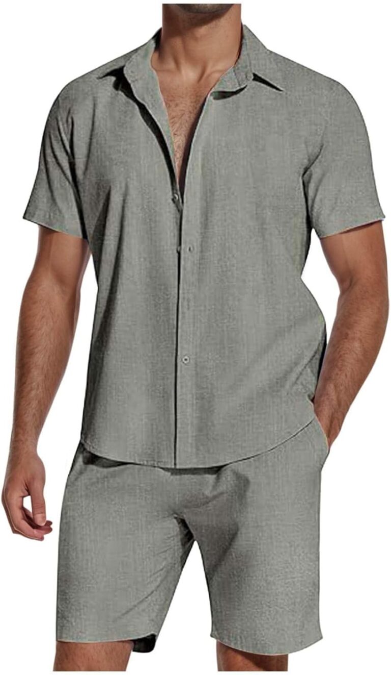 Vêtements d’été : ensemble chemise en lin et short pour hommes, référence à la tendance actuelle.