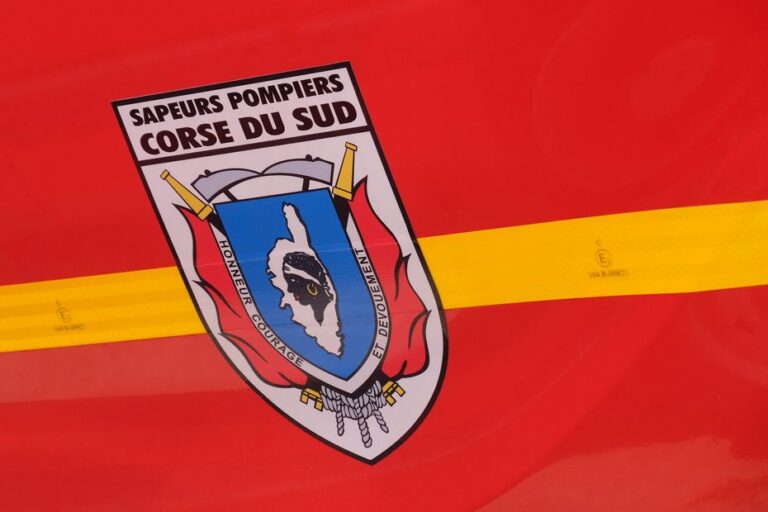 Incendie à Ucciani endommage plusieurs engins de chantier utilisés par des entreprises locales.