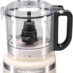 KitchenAid lance un robot culinaire polyvalent de 1,7 L avec accessoires lavables au lave-vaisselle
