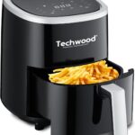 TECHWOOD présente la friteuse sans huile Airfryer 1200W en noir pour une cuisson alternative.