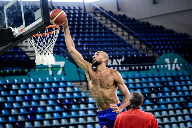 Rudy Gobert : Le capitanat de l’équipe nationale de France, entre fierté et responsabilité.