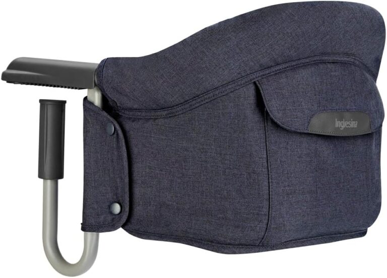 Inglesina Fast Folding Table Seat : installation sécurisée jusqu’à 15 kg, facilement transportable et lavable.