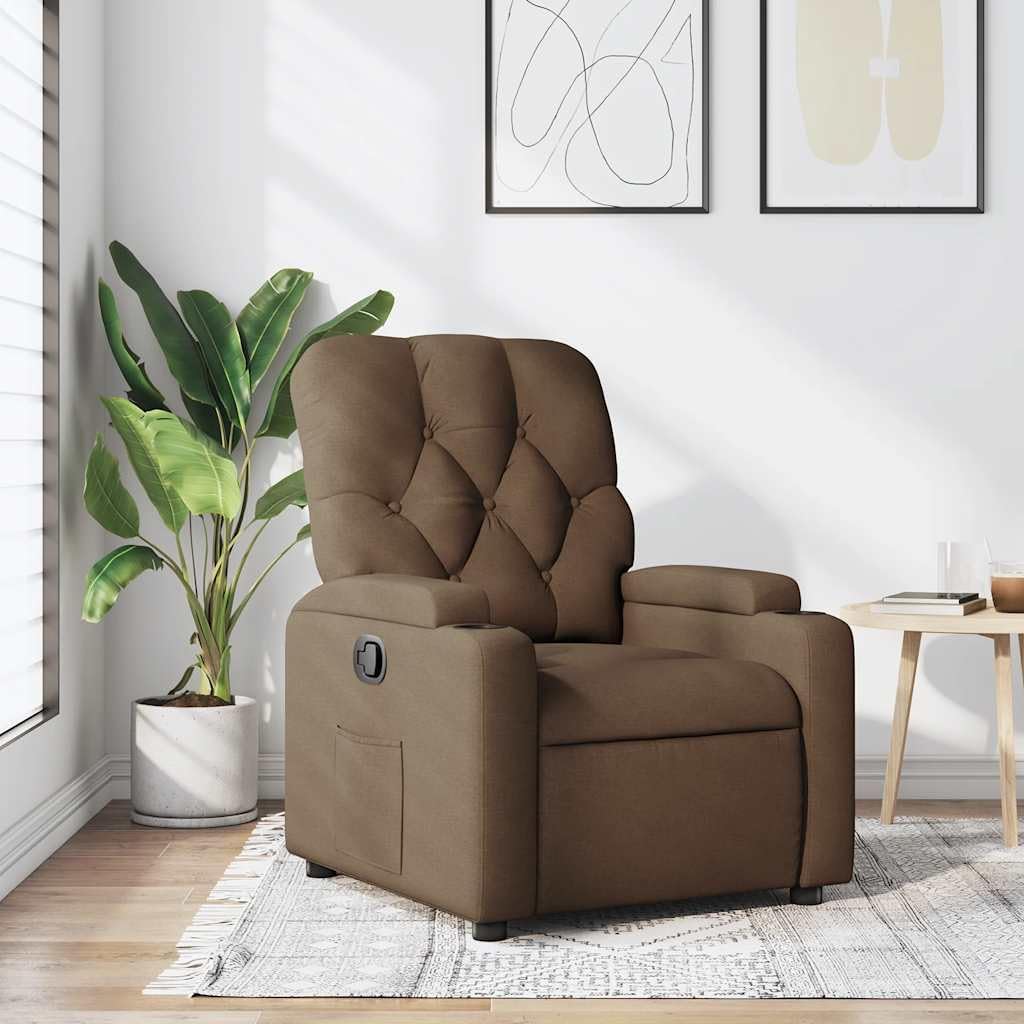 Fauteuil de relaxation marron ergonomique avec fonction de couchage et accoudoirs rembourrés.