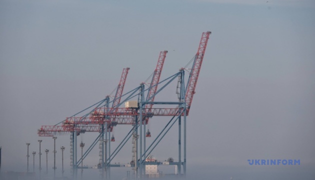 Ferrexpo suspend ses exportations maritimes après les frappes russes sur les ports d’Odessa.
