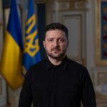 Zelensky confirme la destruction de deux installations logistiques en Russie.