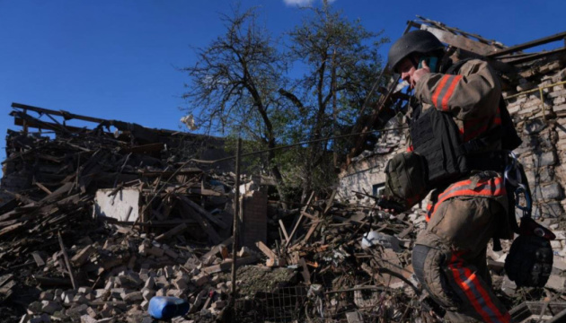 Attaque russe à Zaporijjia : des bombes guidées font des blessés.