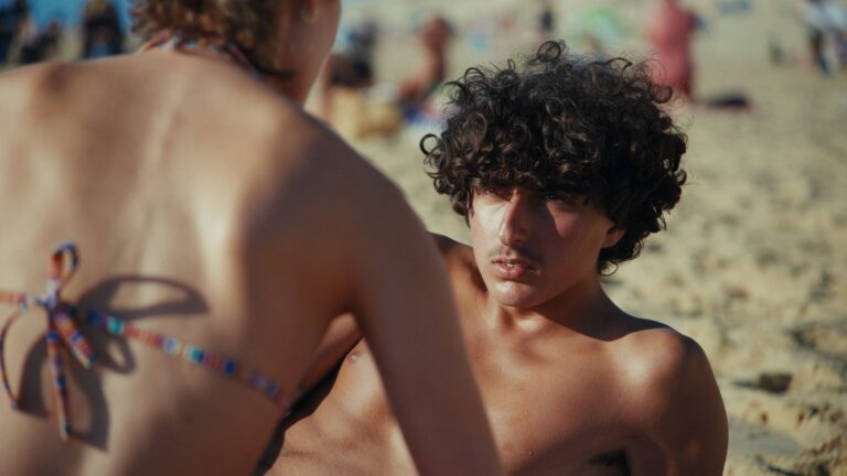 Stéphane Demoustier explore l’adolescence face à une canicule étouffante dans « La Chaleur »