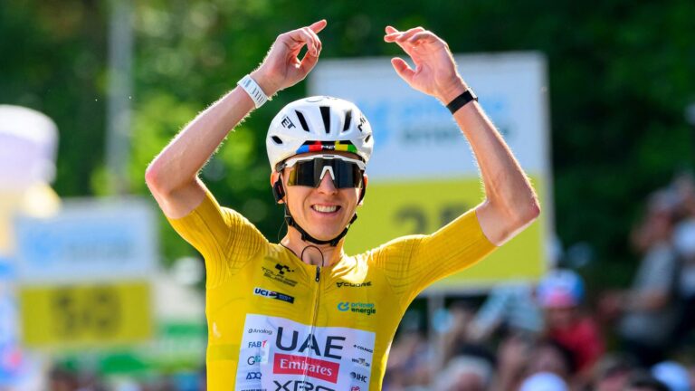 Tadej Pogacar face à Jonas Vingegaard et Remco Evenepoel lors du Tour de France 2026