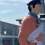 Nouveau congé de naissance : des bébés portés aux statues d&rsquo;hommes à Boulogne-sur-Mer