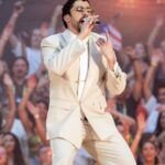 Bad Bunny remplit le Vélodrome de Marseille et renforce son influence en Amérique latine